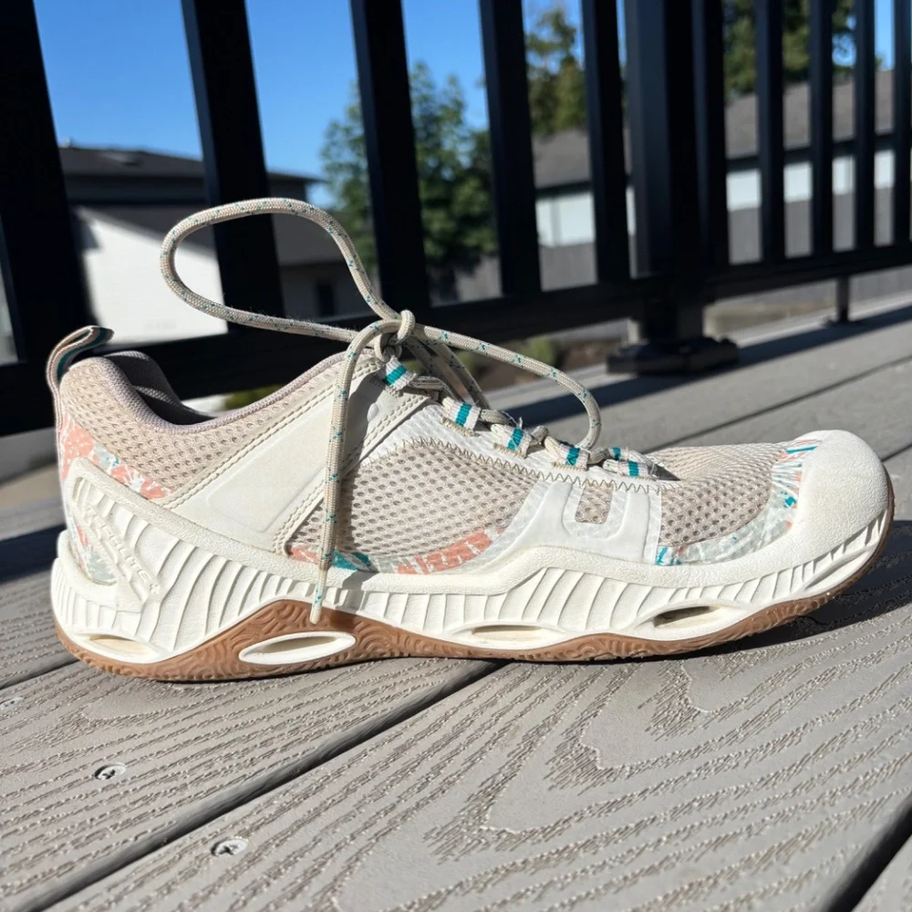 Columbia Women's Water Shoes Sneakers Size‎ 11 Beige Floral Aqua Outdoor